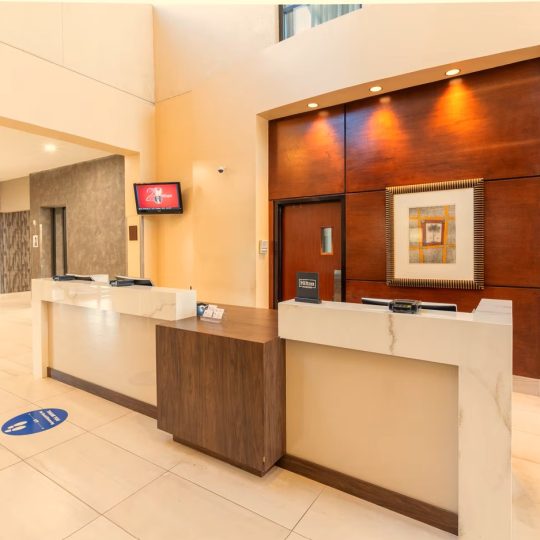 https://www.blissandfire.net/wp-content/uploads/2026/09/doubletree-hdr4-540x540.jpg